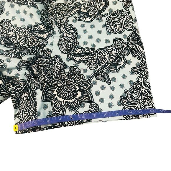 Express Light Blue Paisley Floral Print Side Zip Shorts - Size 8 - Picture 9 of 10